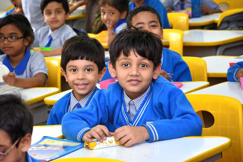school near tollygunge